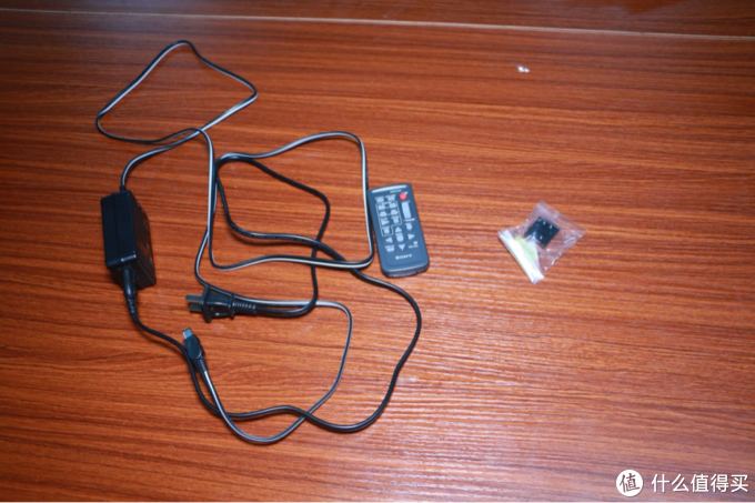 #本站首晒# SONY 索尼 hxr-nx3 手持式存储卡高清摄录一体机