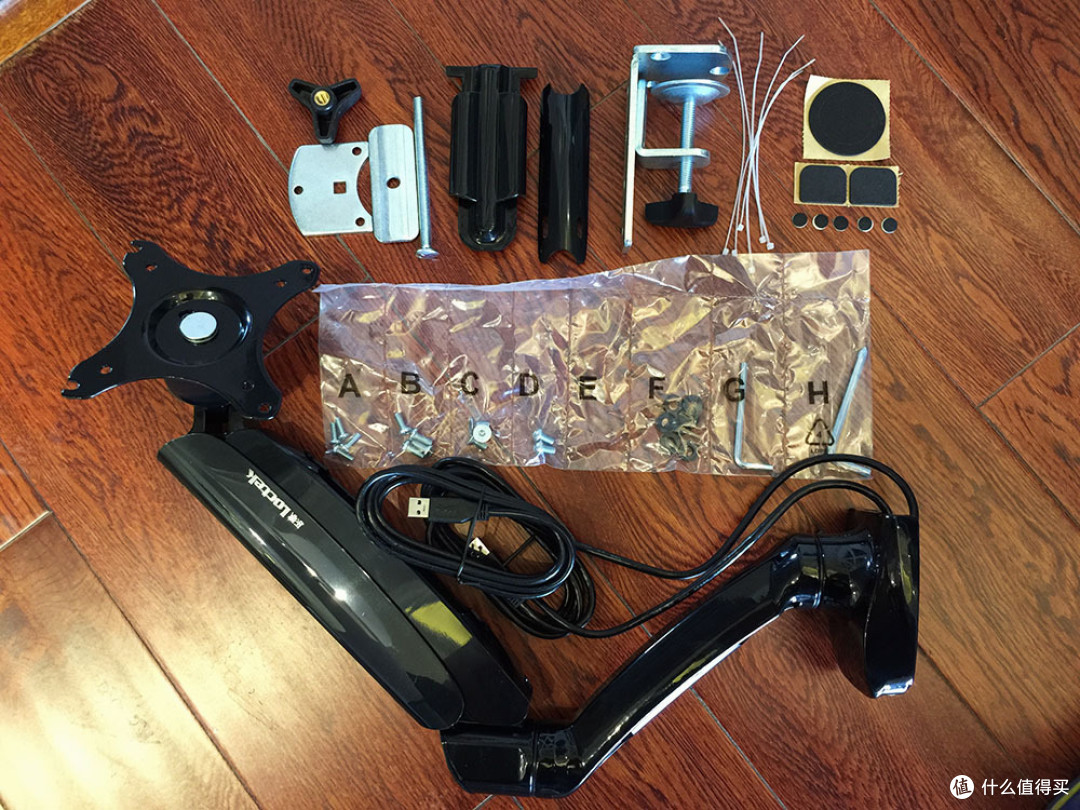 释放桌面——Loctek 乐歌 DLB502-H 桌面显示器支架