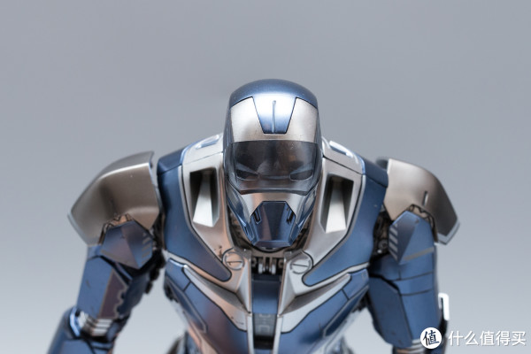 收藏的乐趣 篇六:#本站首晒# 酱油机中的战斗机 hottoys mk40 shotgun