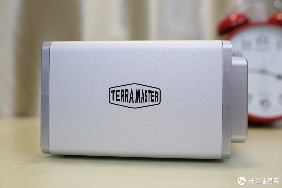数据无价，一机双阵列 TerraMaster 铁威马 D4-310磁盘阵列 DAS双阵列硬盘盒 折腾之旅