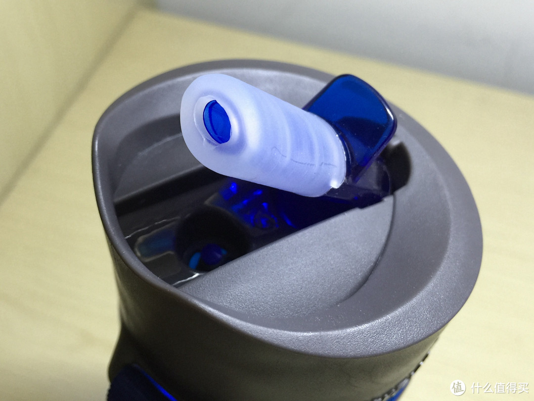 野外生存好伙伴---Lifestraw Go-S16 蓝色 生命水壶评测