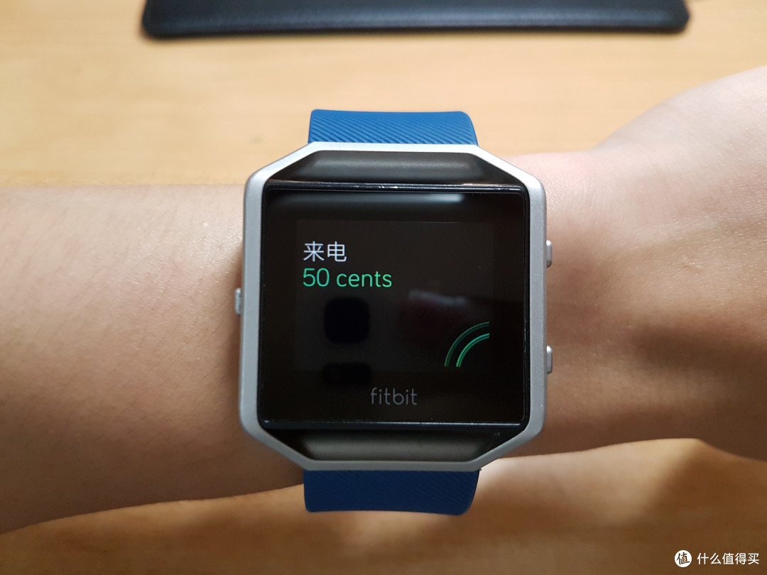 专注运动健身的偏科生——Fitbit Blaze智能手表体验报告