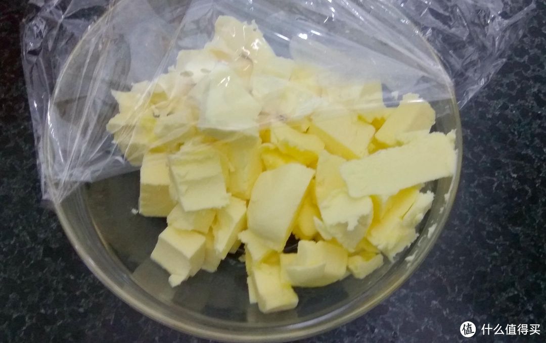 经典磅蛋糕,满满的热量,以及卤鸭腿
