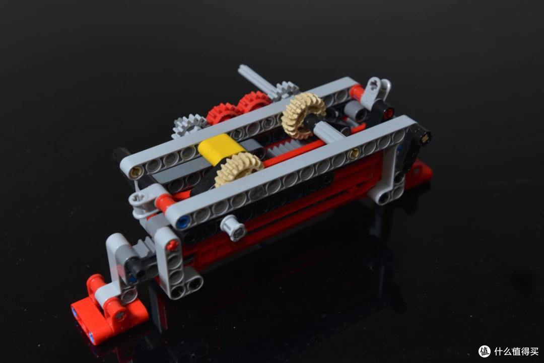 LEGO 乐高 42043 卡车 伪开箱及B模式搭建过程