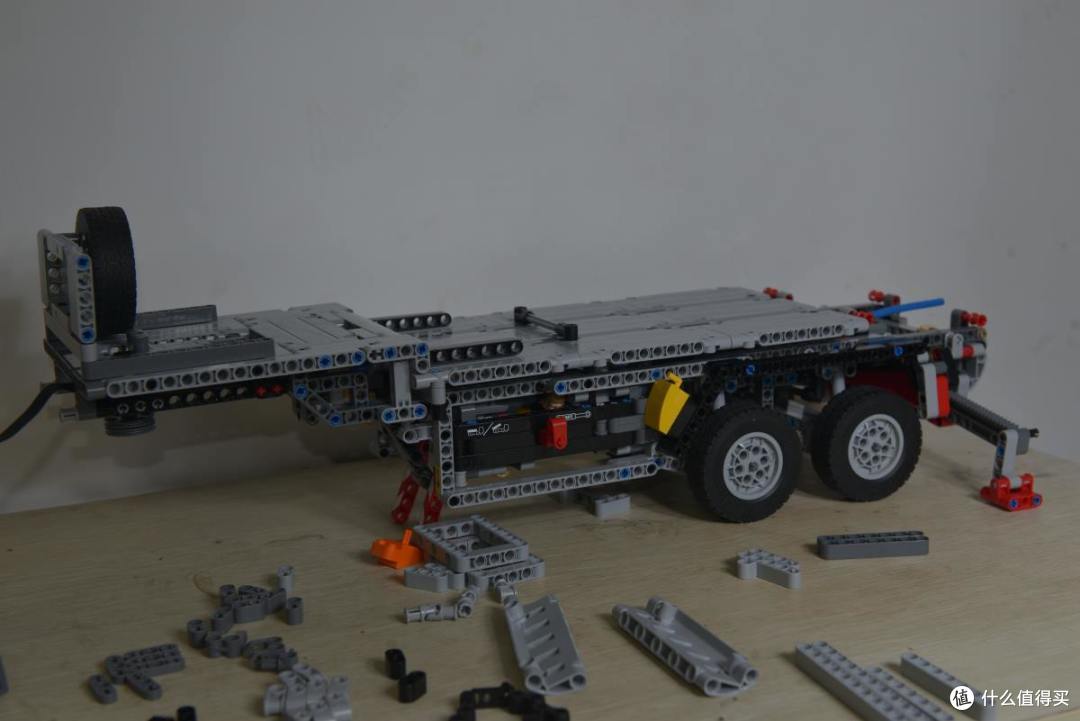 LEGO 乐高 42043 卡车 伪开箱及B模式搭建过程