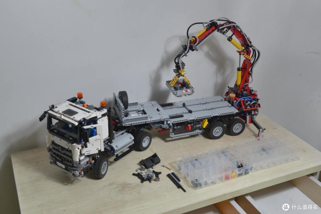 LEGO 乐高 42043 卡车 伪开箱及B模式搭建过程