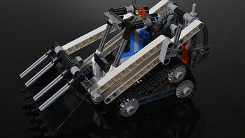 一个大龄少年的乐高之旅 篇四：LEGO 乐高  Technic科技组系列 42032 紧凑型履带装卸机 AB模式 开箱、测评 