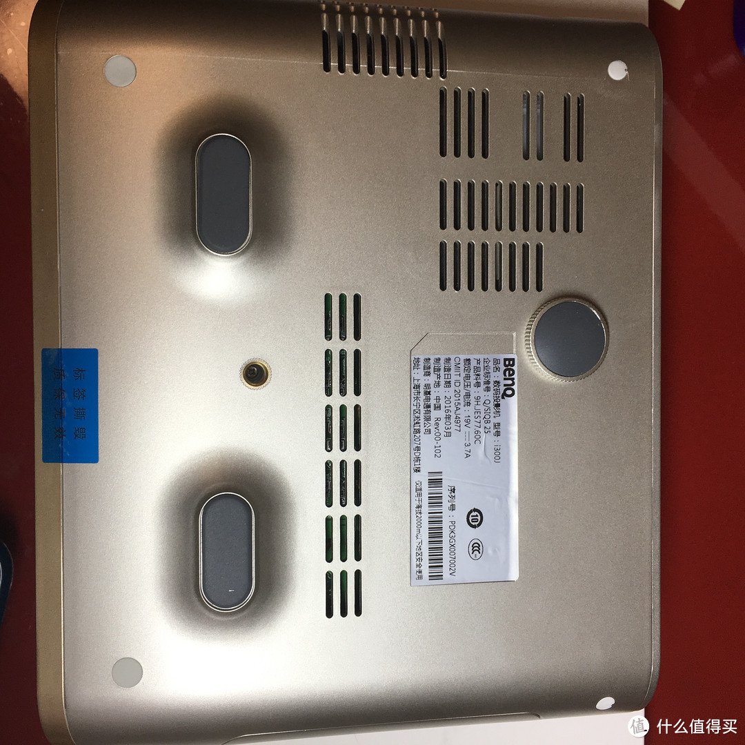 明基 i300J LED微型智能投影仪开箱简测