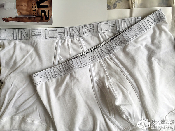 阳台见——纯白 C-IN2 平角裤穿着体验（真人兽）