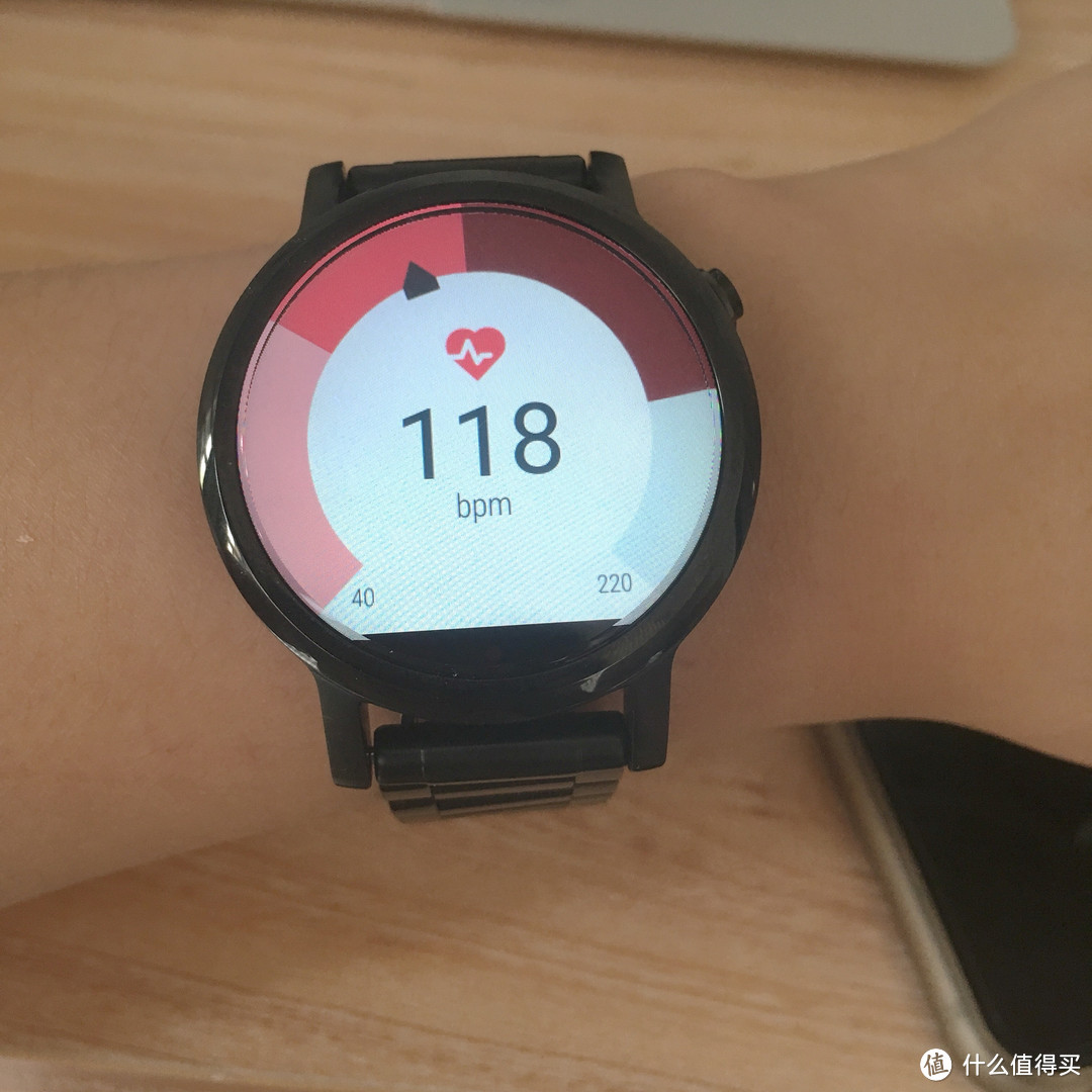 MOTO 360 智能手表配 ios 上手玩，来自不懂技术和参数的妹子的测评