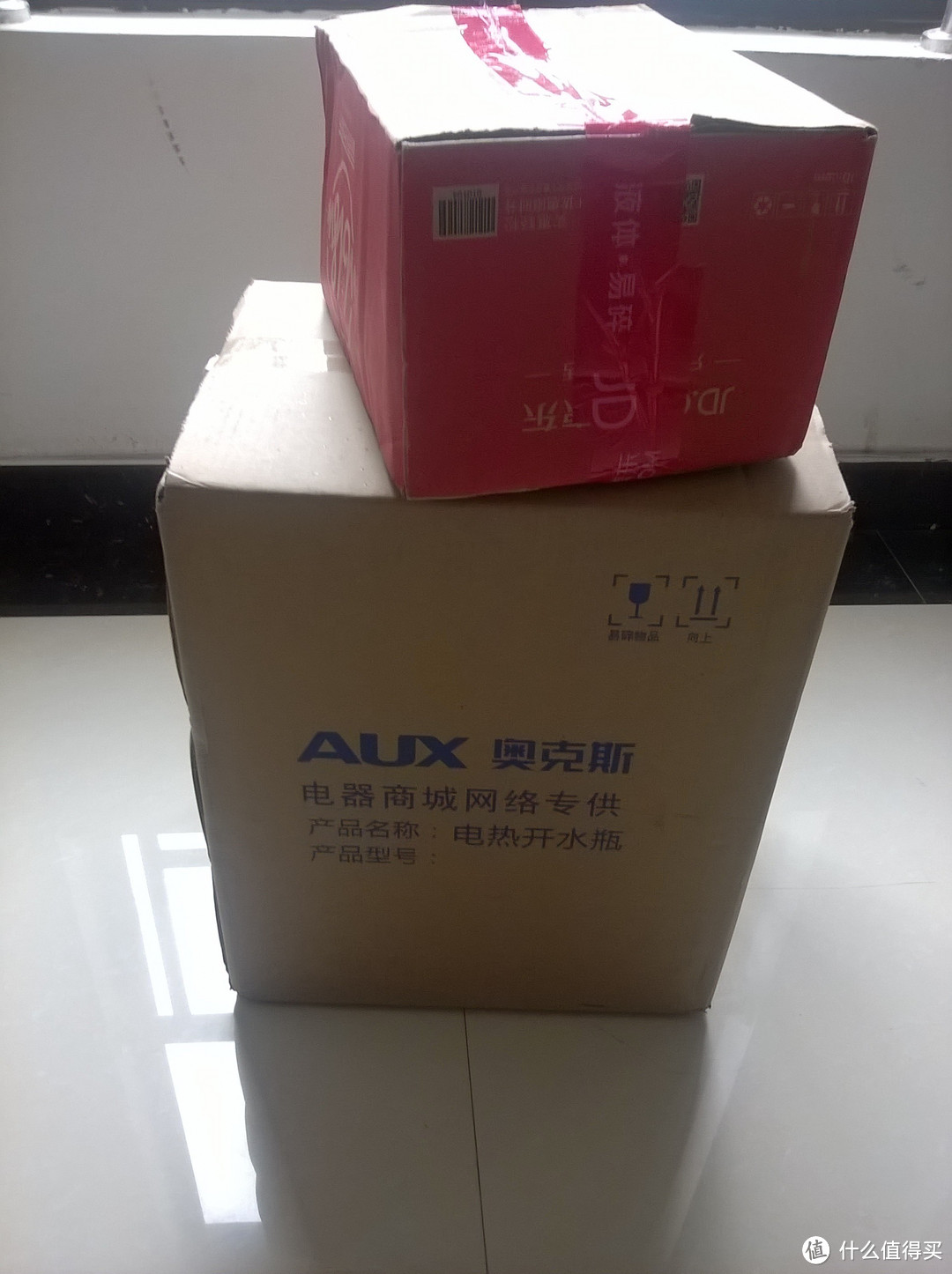 奥克斯HX-8107电热水瓶  包装