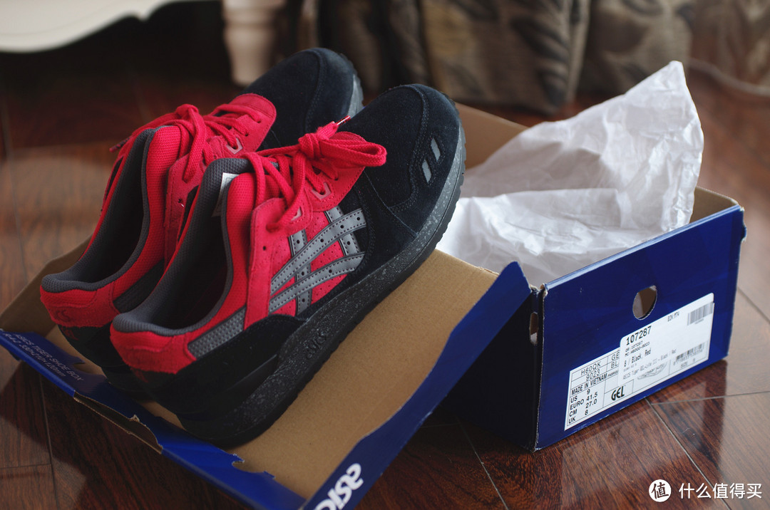 #本站首晒# ASICS 亚瑟士 Tiger Gel Lyte III  black/red圣诞红