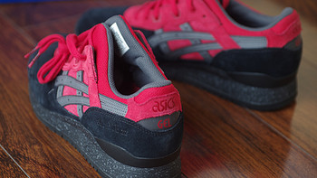 #本站首晒# ASICS 亚瑟士 Tiger Gel Lyte III  black/red圣诞红