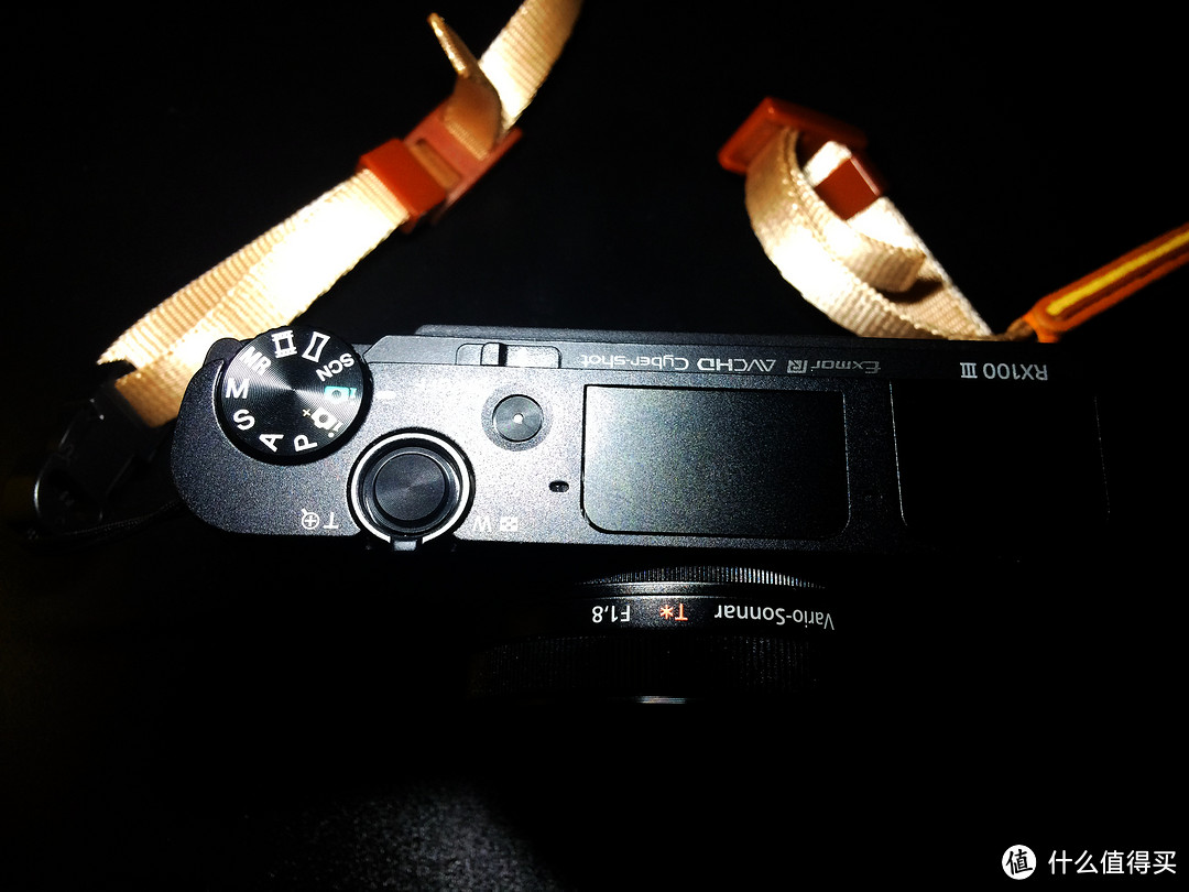 #618看我的#人家的单反备机，我的主力机:SONY 索尼 黑卡RX100系列 DSC-RX100 M3 黑卡数码相机