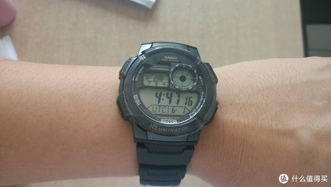 穷玩表之 CASIO 卡西欧 AE-1000W 腕表