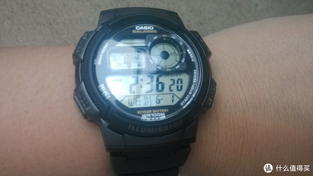 穷玩表之 CASIO 卡西欧 AE-1000W 腕表