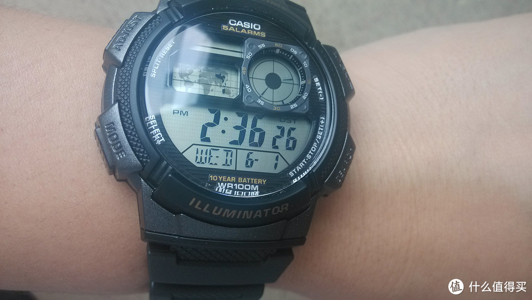 穷玩表之 CASIO 卡西欧 AE-1000W 腕表