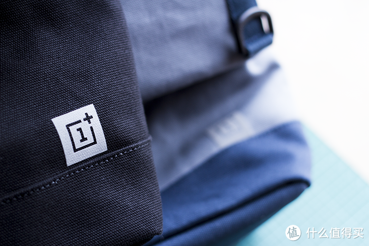 #本站首晒# OnePlus 一加  蓝灰色/黑色 旅行单肩包 晒单