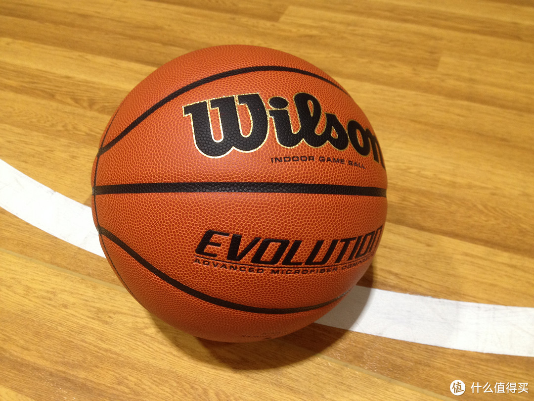 美国神器？！Wilson 威尔胜 EVOLUTION 全美高中联赛比赛用球 测评