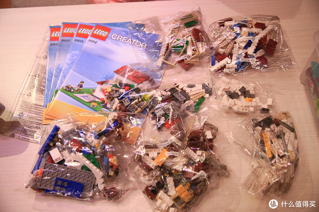 LEGO乐高 31012 摩登家庭 开箱及零件