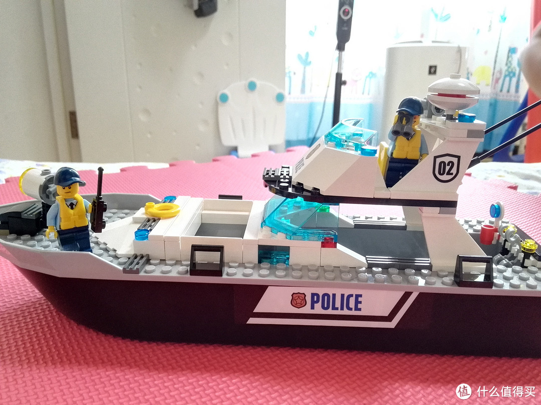 女孩也很爱的LEGO城市系列——乐高 警用巡逻艇 60129