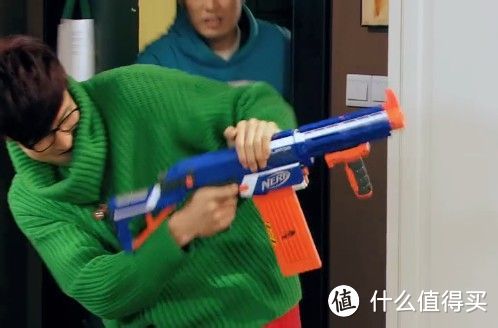 而立后之童心：Hasbro 孩子宝 NERF 精英系列发射器 晒单