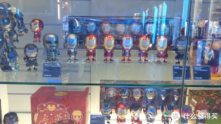 休闲惬意游上海迪士尼小镇&Hot Toys中国大陆首家旗舰店正式营业直击