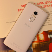 联想 乐檬X3 移动联通4G手机外观展示(耳机孔|扬声器|按键|屏幕)