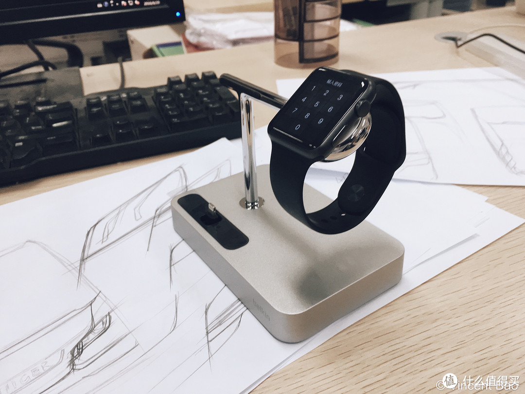 iPhone与apple Watch的双人床：belkin 贝尔金 Valet充电座 简单开箱