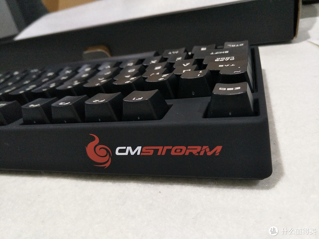 一把梦寐以求、朝思暮想的机械键盘：COOLERMASTER 酷冷至尊  烈焰枪 XT版 茶轴机械键盘