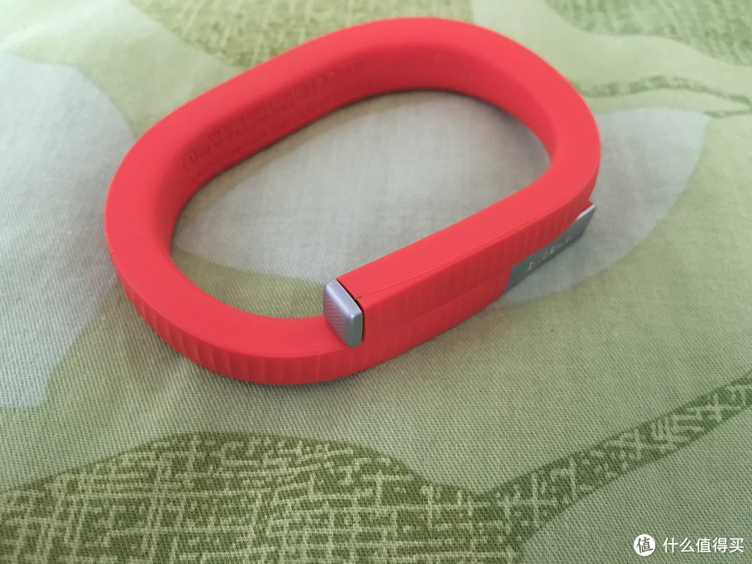 颜值大于功能的 —— Jawbone 卓棒 UP24 智能手环 开箱与解毒