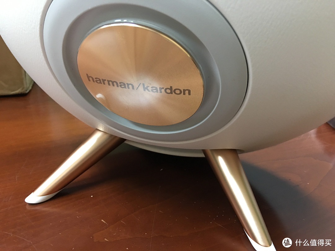 一个音质不错的白色大卤蛋——HARMAN/KARDON 哈曼卡顿 Onyx Studio 2 蓝牙音箱 开箱