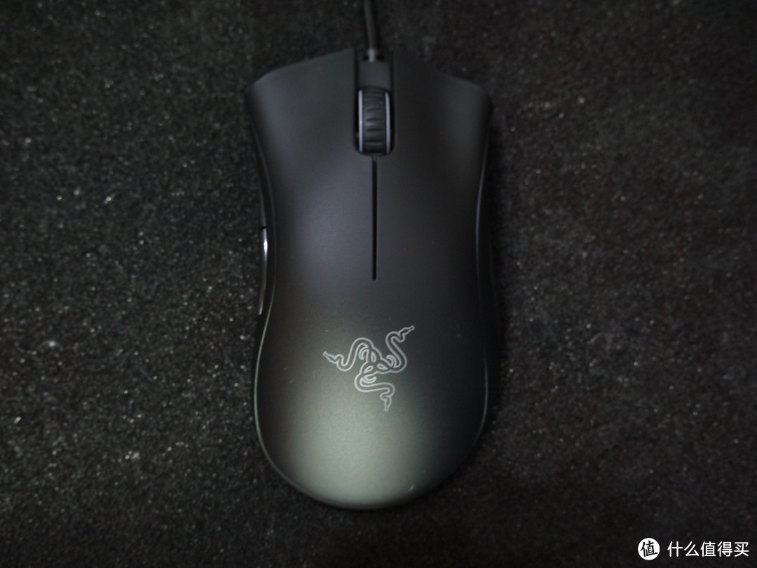 Razer 雷蛇 DeathAdder Chroma 炼狱蝰蛇 游戏鼠标 幻彩版 使用小评