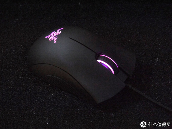 Razer 雷蛇 DeathAdder Chroma 炼狱蝰蛇 游戏鼠标 幻彩版 使用小评
