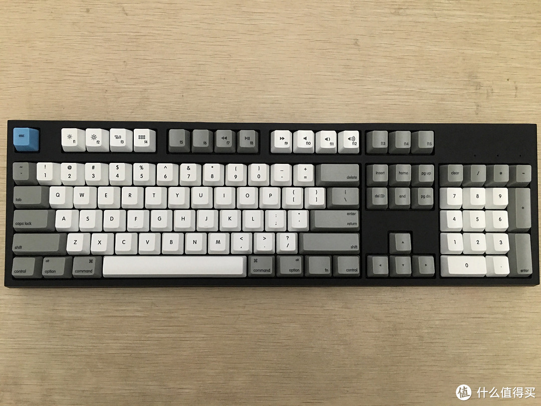 愤怒的小红鸡 — wasd keyboard  定制 mac排列104键机械键盘 开箱