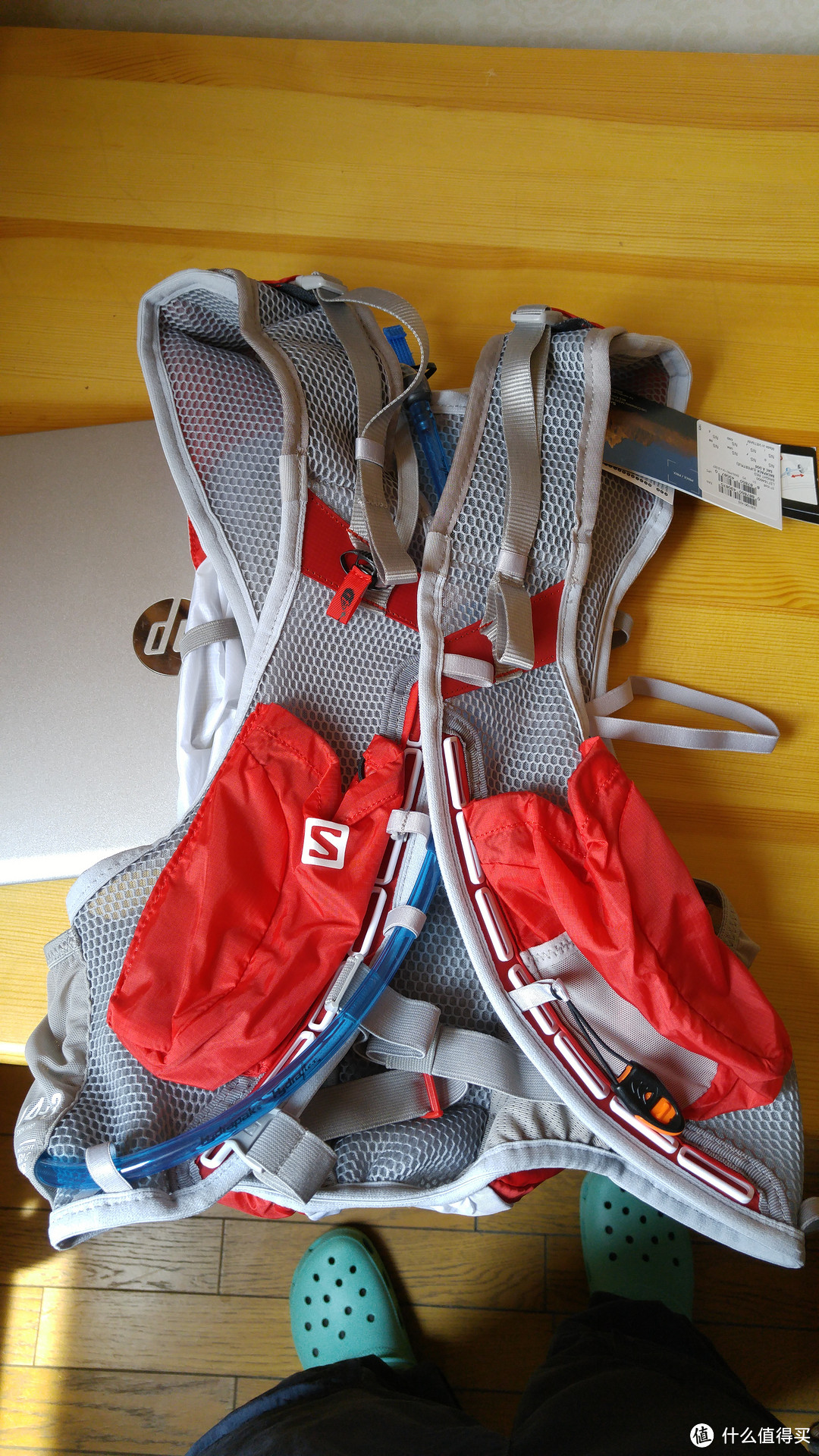 salomon 跑步背包 开箱（S-Lab Adv Skin 5 Set及Skin Pro 14+3）