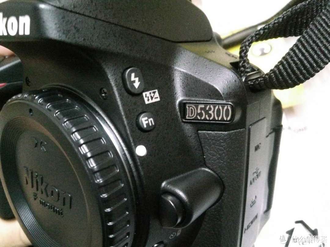 新手小白的第一台单反：Nikon 尼康 D5300 单反机身 开箱