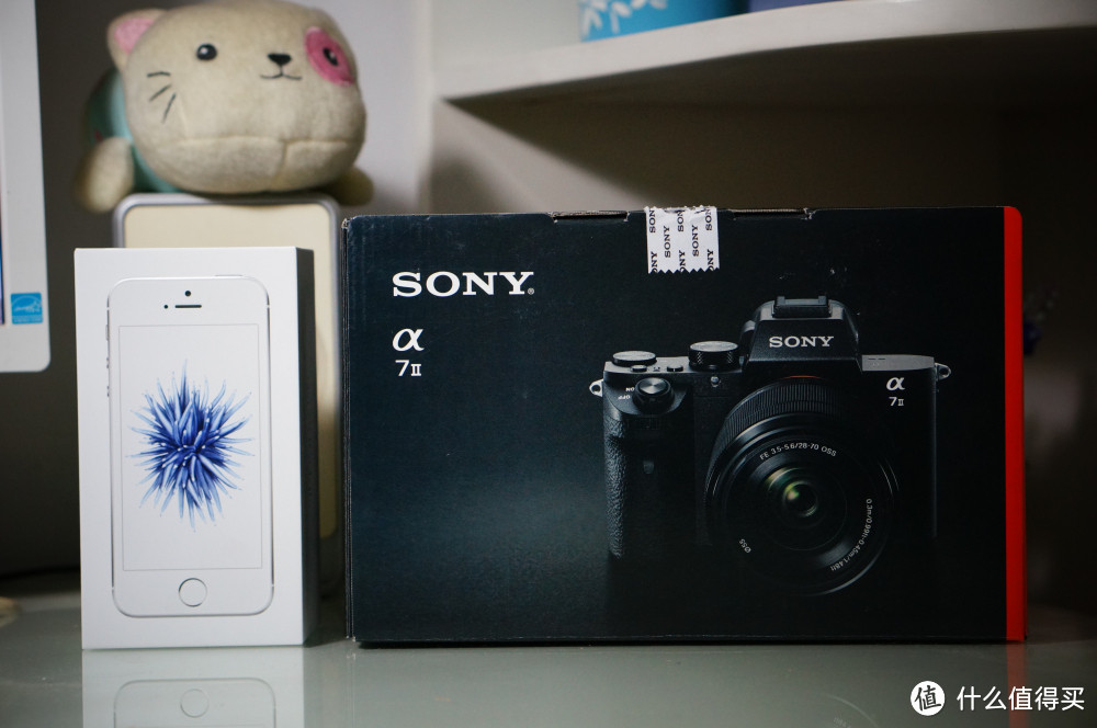 #原创新人#剁手虽好，且剁且珍惜：SONY 索尼 ILCE-7M2 全画副微单机身 & Apple 苹果 iPhone SE 智能手机  开箱小晒