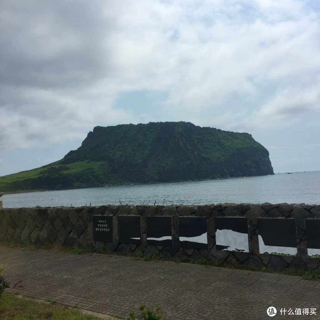 客车上拍到的日出峰