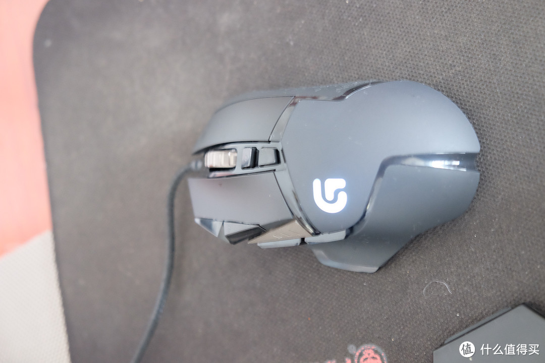 伪游戏爱好者：梅逊教主的 Logitech 罗技 G502 RGB自适应游戏鼠标 使用体验