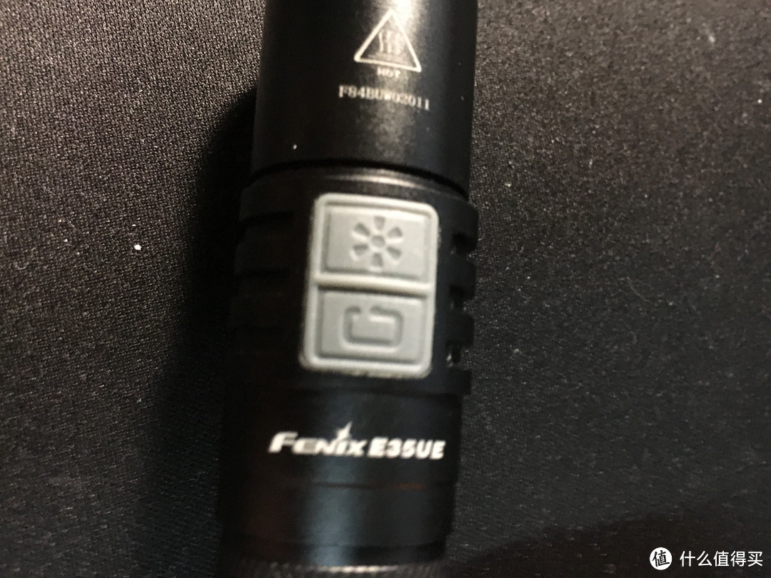 我的第二支手电：FENIX 菲尼克斯 E35UE 强光手电筒