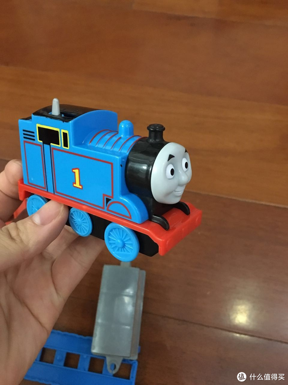 熊孩子的哄娃利器：Thomas & Friends 托马斯和朋友 电动系列 基础轨道套装