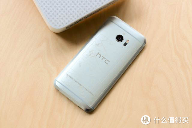 三下巴去哪了？HTC 宏达电 HTC 10 智能手机 终于向市场妥协了