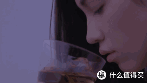 水原希子用的杯子是著名的江户销子