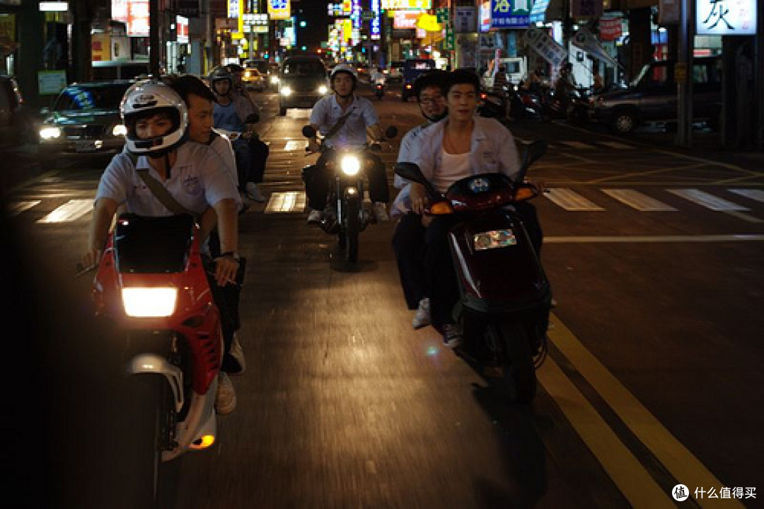 在艋舺老街遇见美好,在宁夏夜市畅享美食