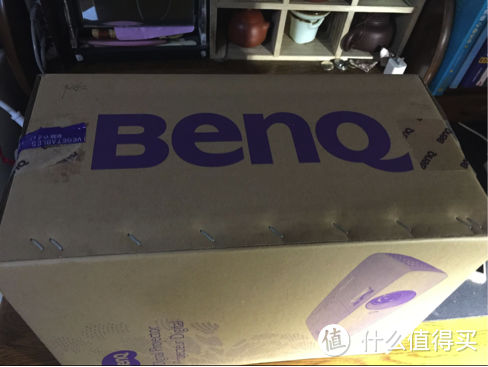 小蜗居大屏幕的梦：BenQ 明基 TH683 投影仪 开箱