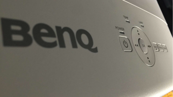 小蜗居大屏幕的梦：BenQ 明基 TH683 投影仪 开箱