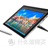 围绕 Microsoft 微软 Surface Book 笔记本电脑 打造的简洁桌面