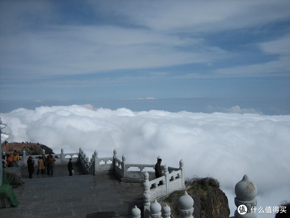 乐山峨眉山二日游