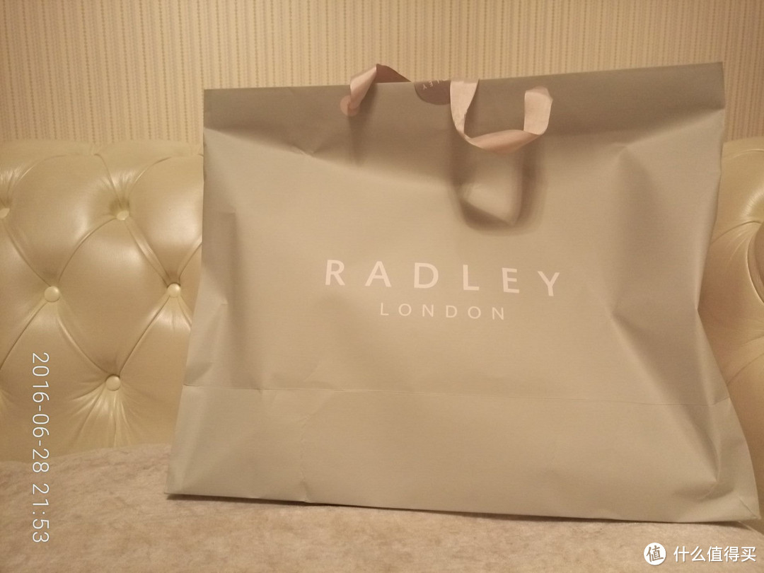 识衣间评论中奖：RADLEY 女士包